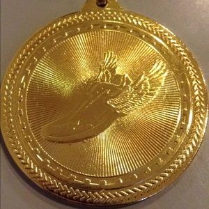 Meet your Posher, Julian