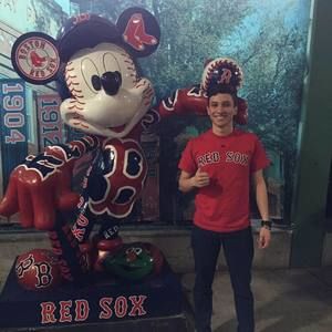 Meet your Posher, Nicolas