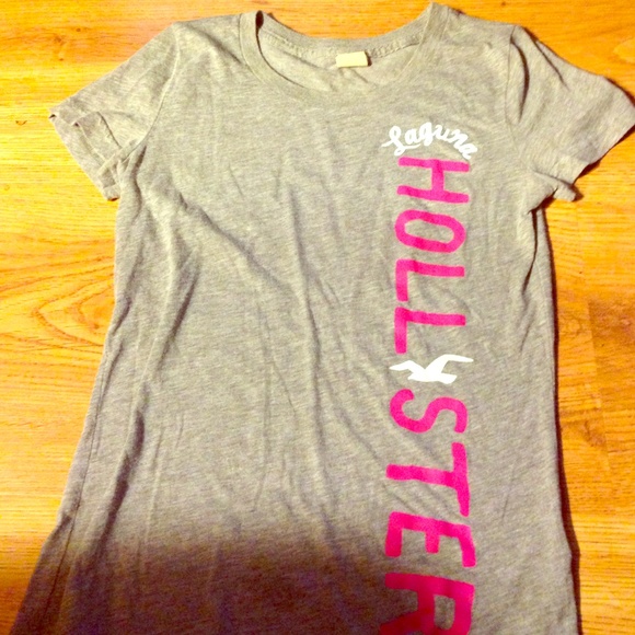 Hollister T-shirt