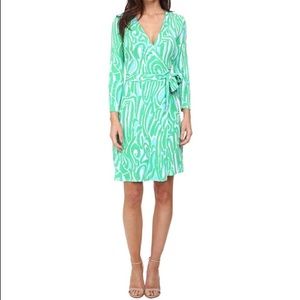 Lilly Pulitzer wrap dress sz XS