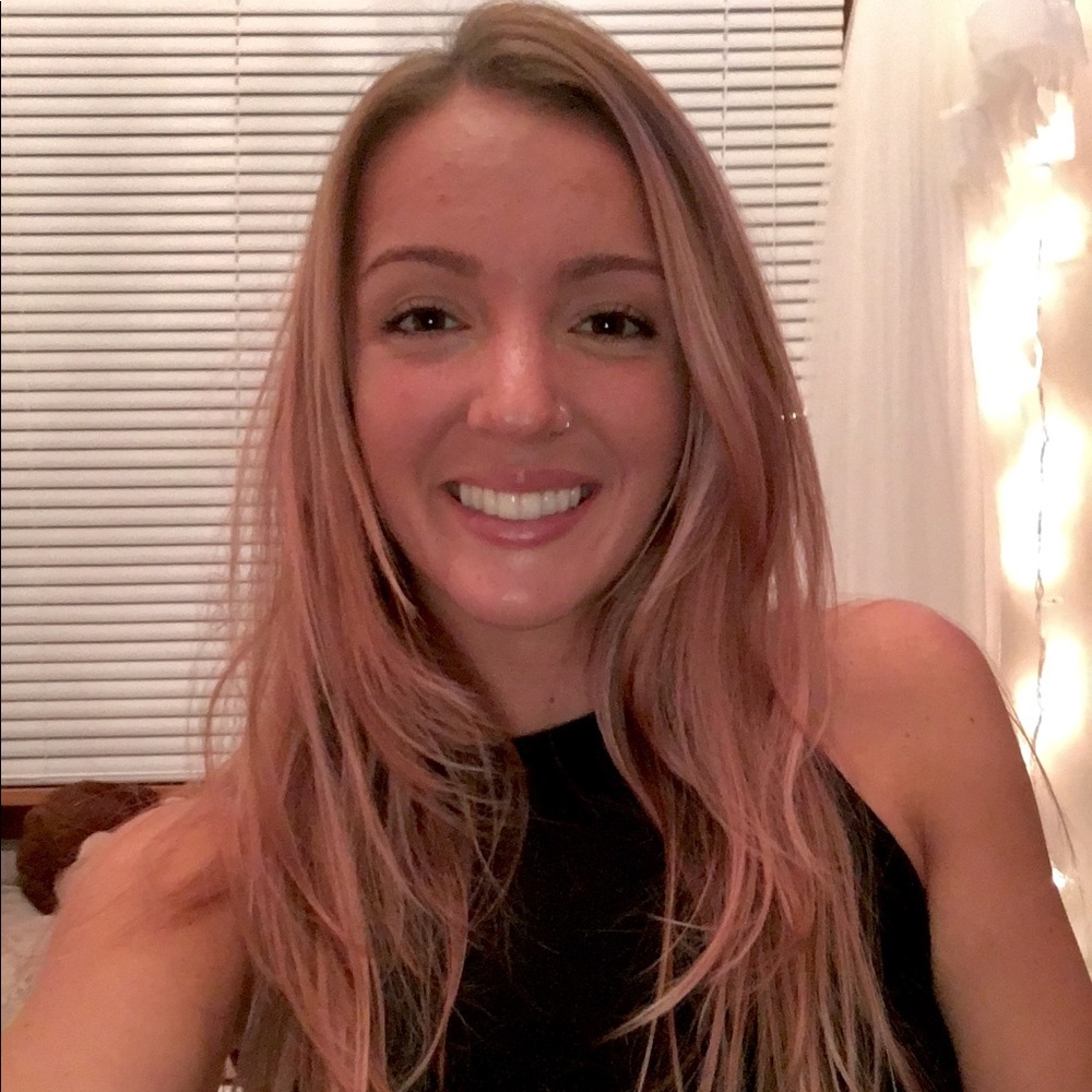 Meet your Posher, Sabrina