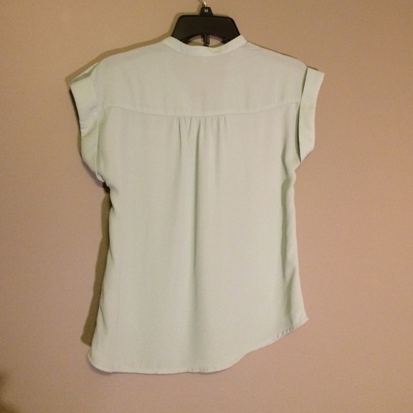 Mint button up - Picture 4 of 4