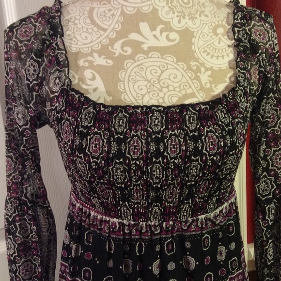 🎉Purple black and white out on the town tunic top - Picture 2 of 4