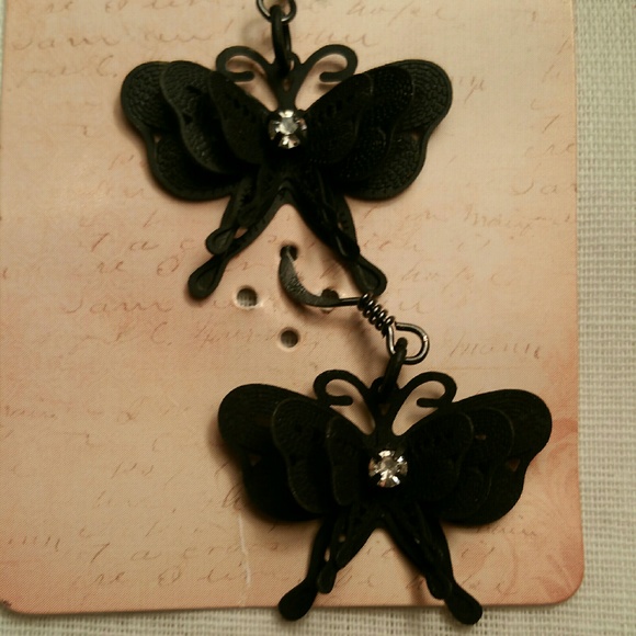 ❄🎄 BUTTERFLY EARRINGS