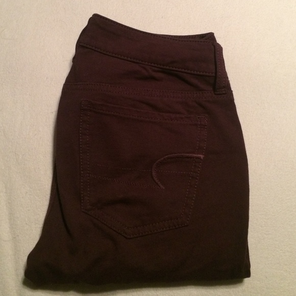 Brand new Maroon American Eagle jeggings