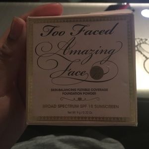 Skin balance flexible coverage powder