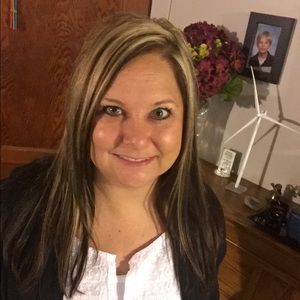 Meet your Posher, Lisa