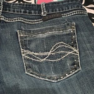 Cowgirl Tuff "Dont fence me in" Jeans