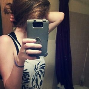 Meet your Posher, Cassie