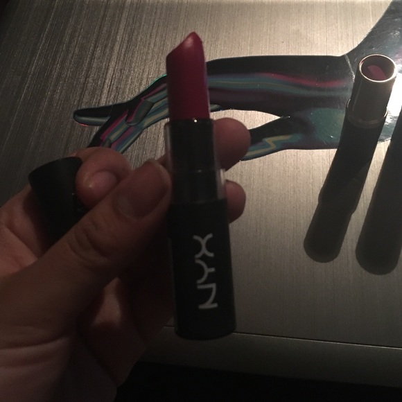 Red lipstick