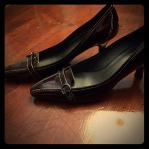 EUC Circa Joan David Maroon Patent Leather Pumps
