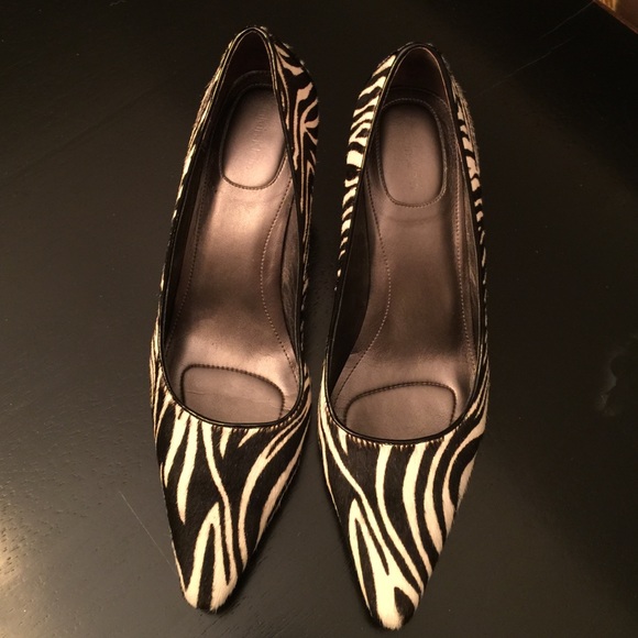 Calvin Klein fur pumps - Picture 3 of 4