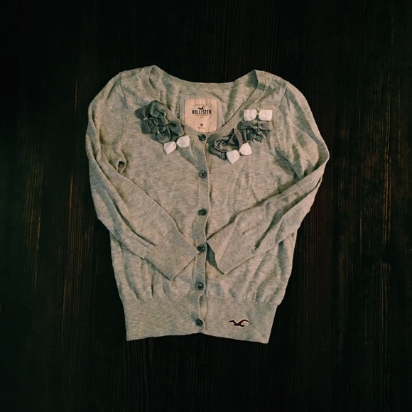 Hollister bow cardigan