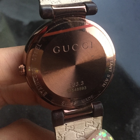 gucci watch main image 4
