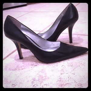 Size 10- Nine West Black leather heels