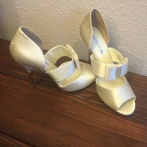 David Tutera heels👠