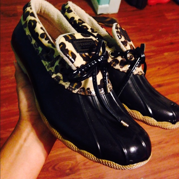 Duck shoes