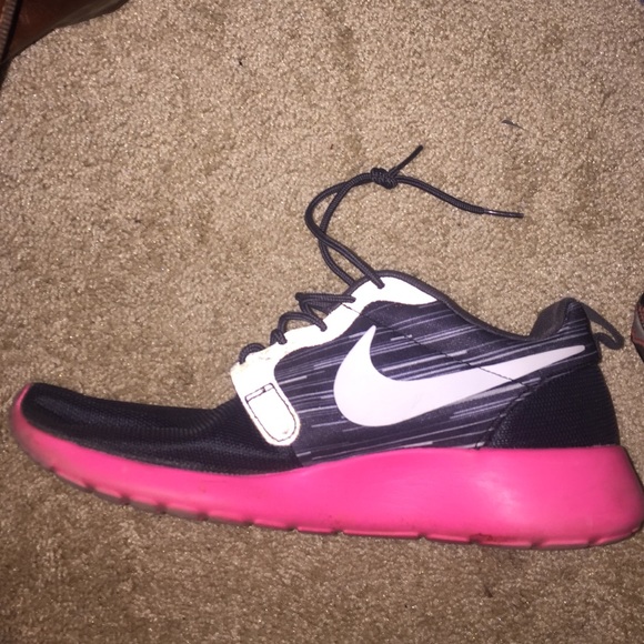 Nike Roshes