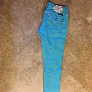 Miss Me denim blue jeans. Size 27
