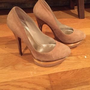 Tan & gold heels