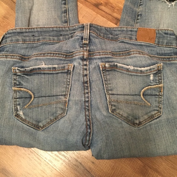 American eagle distressed jeans - Picture 2 of 3