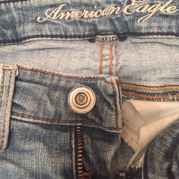 American eagle distressed jeans - Picture 3 of 3