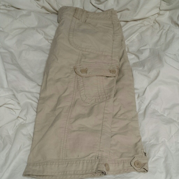 Aeropostale Capri's | size 9/10