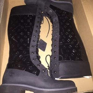 Knee high authentic Timberland boots