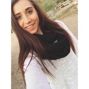 Meet your Posher, Sheyenne