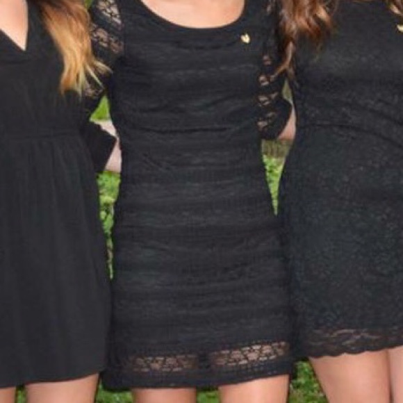 Black dress. *new years eve*