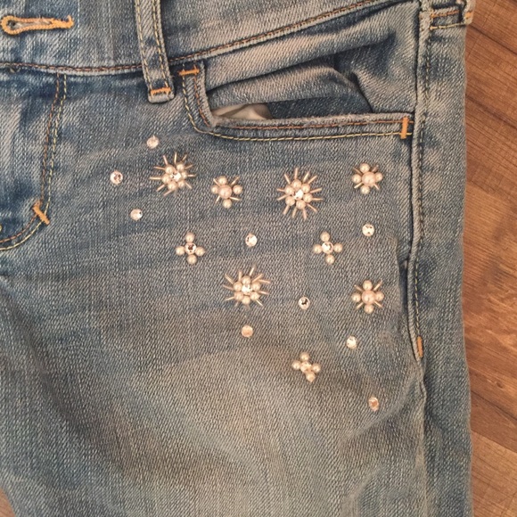 Abercrombie distressed embellished skinny jeans - Picture 2 of 4
