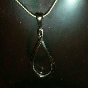 FINAL Lia Sophia infinity necklace.  Adjustable