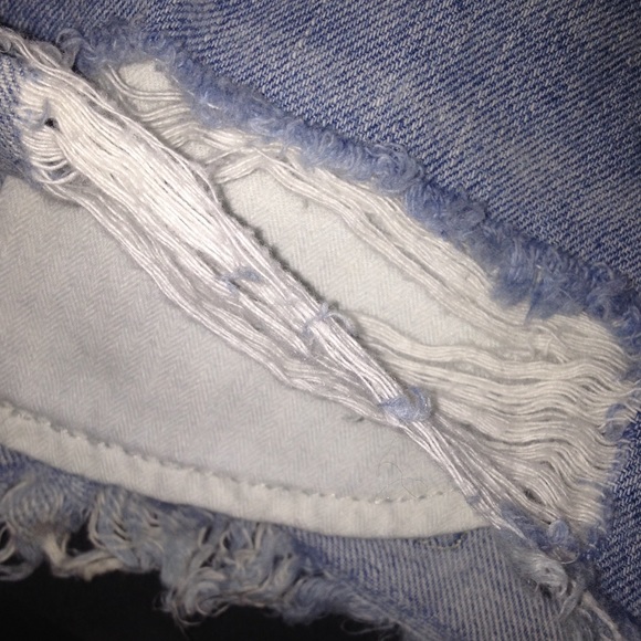 Shorts - Picture 4 of 4