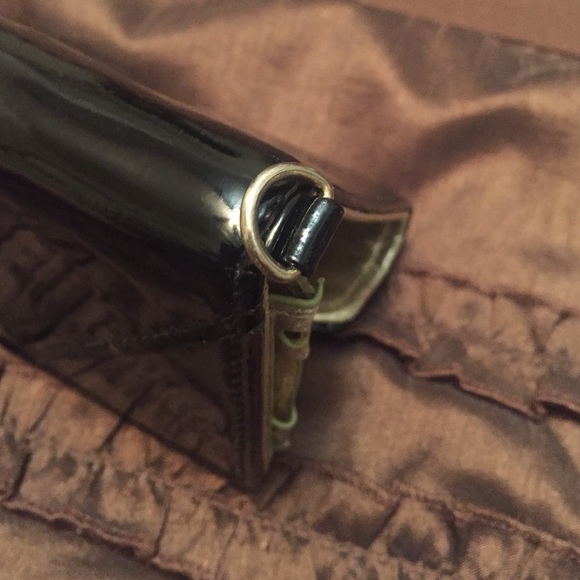 Michael Kors Iphone 4 Phone Wallet - Picture 4 of 4