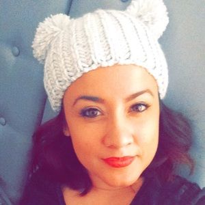 Meet your Posher, Sandy