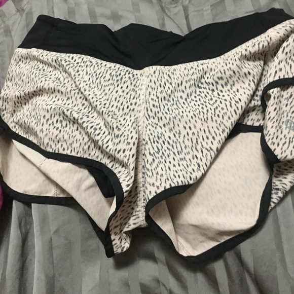 Lululemon speed shorts 6