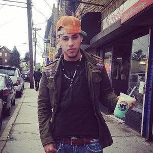 Meet your Posher, Raymond