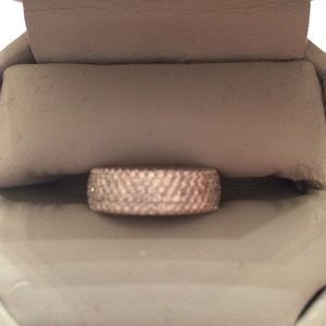 Gorgeous right hand ring!