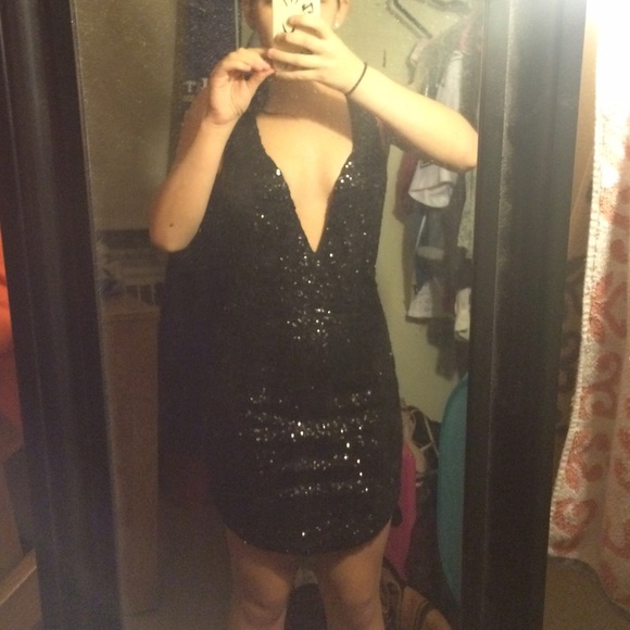 Sexy LF sequin plunge dress black