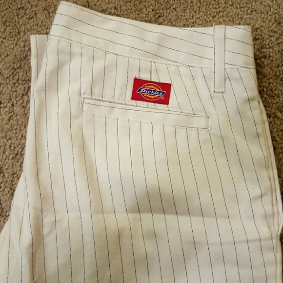White/Blk pinstriped Dickies Capris