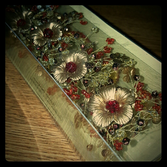 NWT Beaded gold red and orange napkin rings