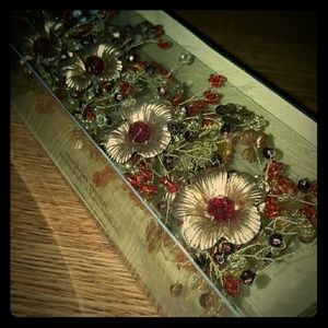 NWT Beaded gold red and orange napkin rings