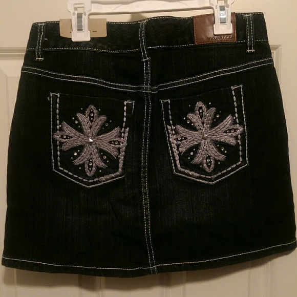 Maurices Denim Skirt - Picture 2 of 2