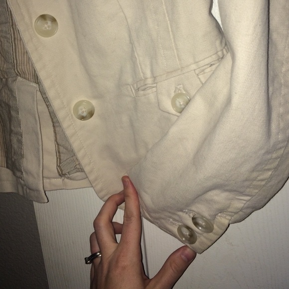 Blazer - Picture 3 of 3