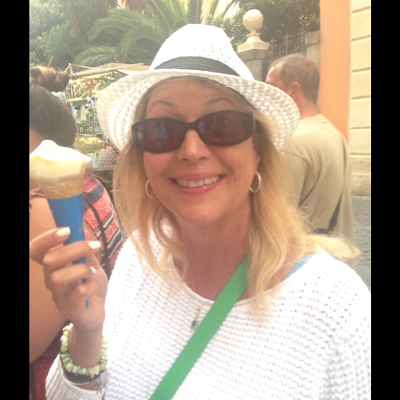 Meet your Posher, Kathleen