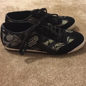 Never worn coach sneakers
