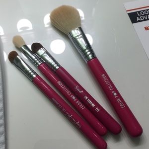Sigma brushes