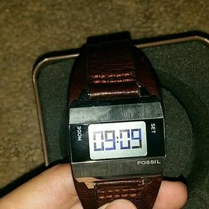 Firm price!   Fossil watch  ditgal watch