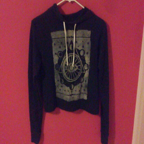 Full Tilt long sleeve crop