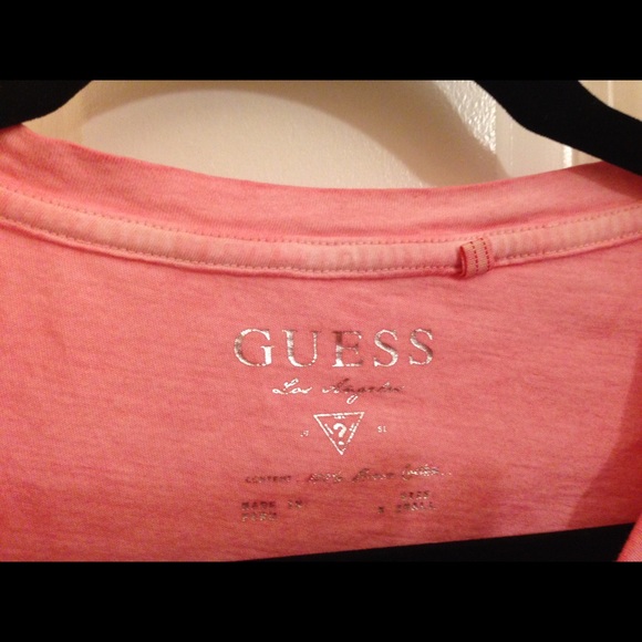 Final Price Guess long sleeve 4 button T - Picture 3 of 4